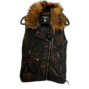 Poof Women's Black Puffer Vest with Faux Fur Collar Size Small